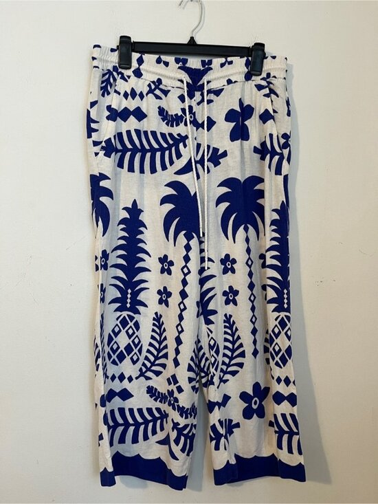 Pants - White Wide-Leg Pants with Blue Tropical Print size 12